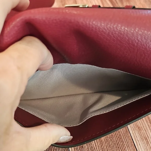 Michael Kors Wine Red Crossbody Bag display picture 1